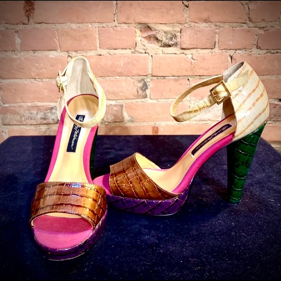 BEVERLY FELDMAN Colorful Metallic Snakeskin Heels - Picture 2 of 7